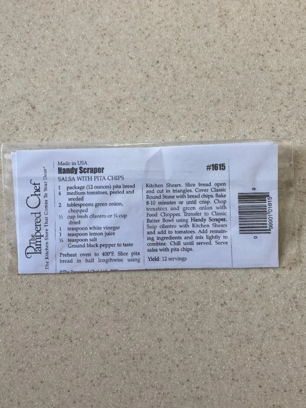 NIP The Pampered Chef White and Silver Handy Scraper #1615
